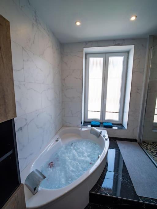Duplex Jeanne D'Arc Billard Baby Logements Insolites Nancy Luaran gambar